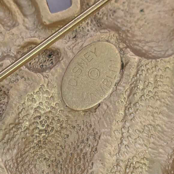 **RARE** Jessica Roger Rabbit Disney Amblin Who Framed Roger Rabbit Brooch Pin - Picture 5 of 5